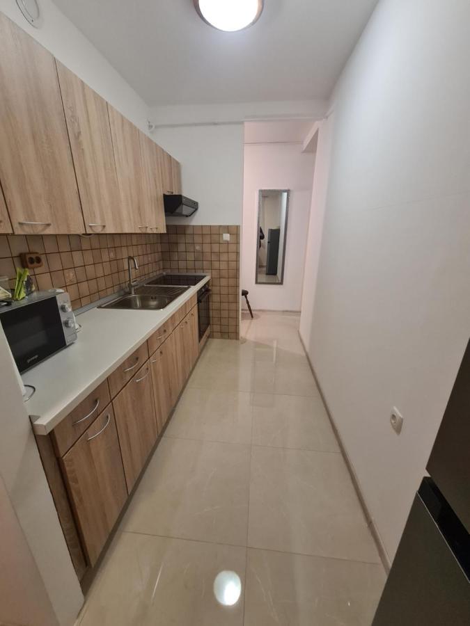 Apartman Yellow - Self Check In Όσιγιεκ Εξωτερικό φωτογραφία