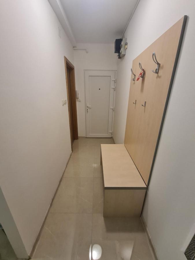 Apartman Yellow - Self Check In Όσιγιεκ Εξωτερικό φωτογραφία