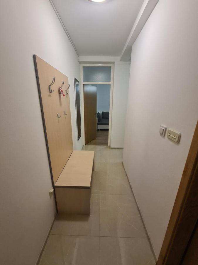 Apartman Yellow - Self Check In Όσιγιεκ Εξωτερικό φωτογραφία